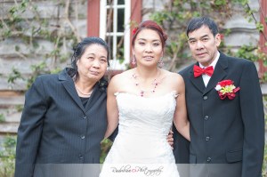 ling-viet-wedding-at-kumeu-valley-estate-vineyard-cottage-matua-winery-by-raduban-photography-wedding-photographer-auckland-new-zealand