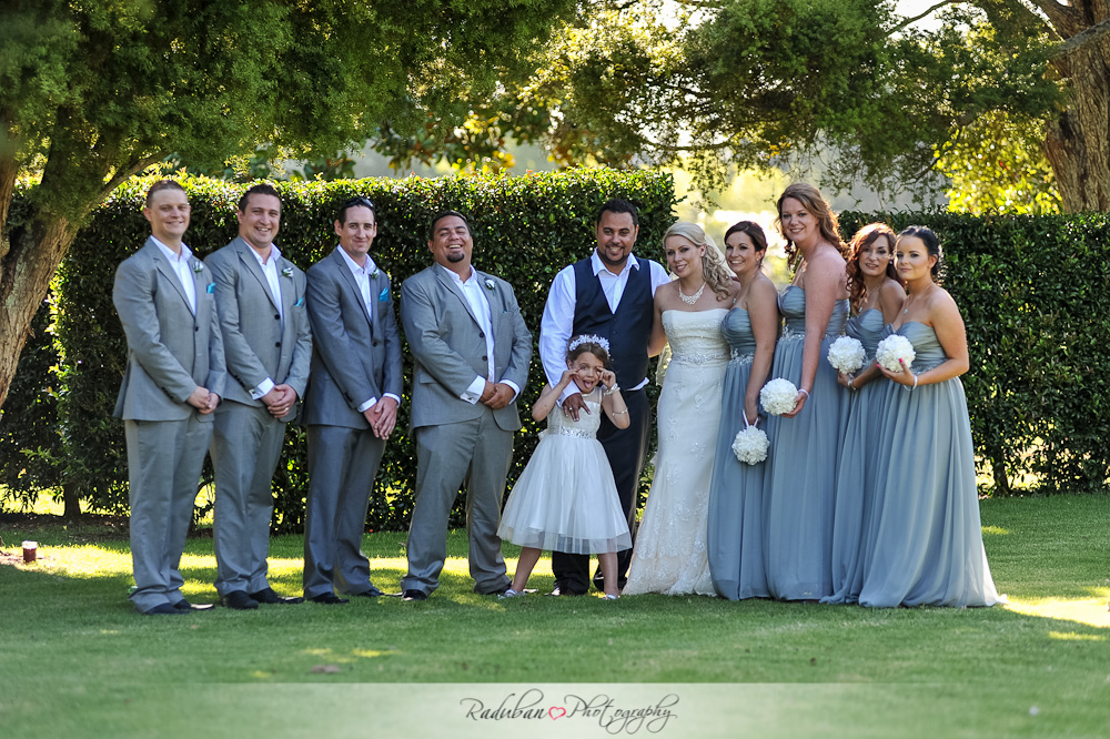 alisha-william-wedding-allely-estate-auckland-raduban-photography-candid-wedding-photographer