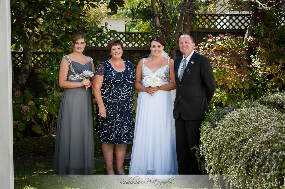 bridget-nathan-brigham-auckland-candid-wedding-photographer-raduban-photography