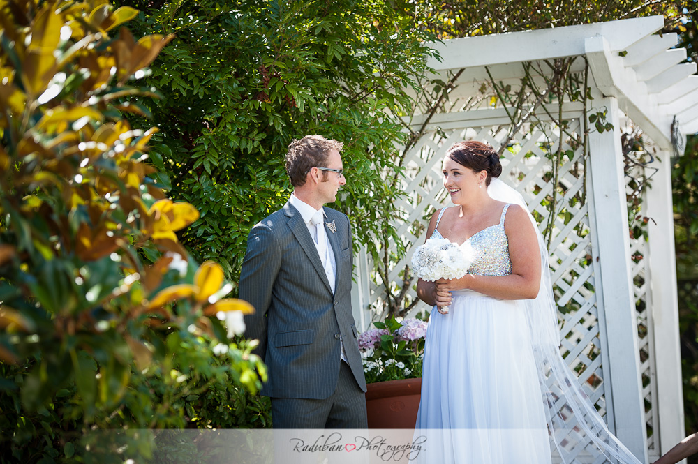 bridget-nathan-brigham-auckland-candid-wedding-photographer-raduban-photography