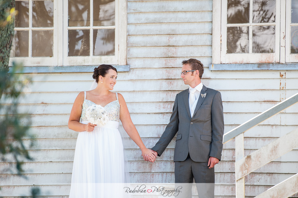 bridget-nathan-brigham-auckland-candid-wedding-photographer-raduban-photography