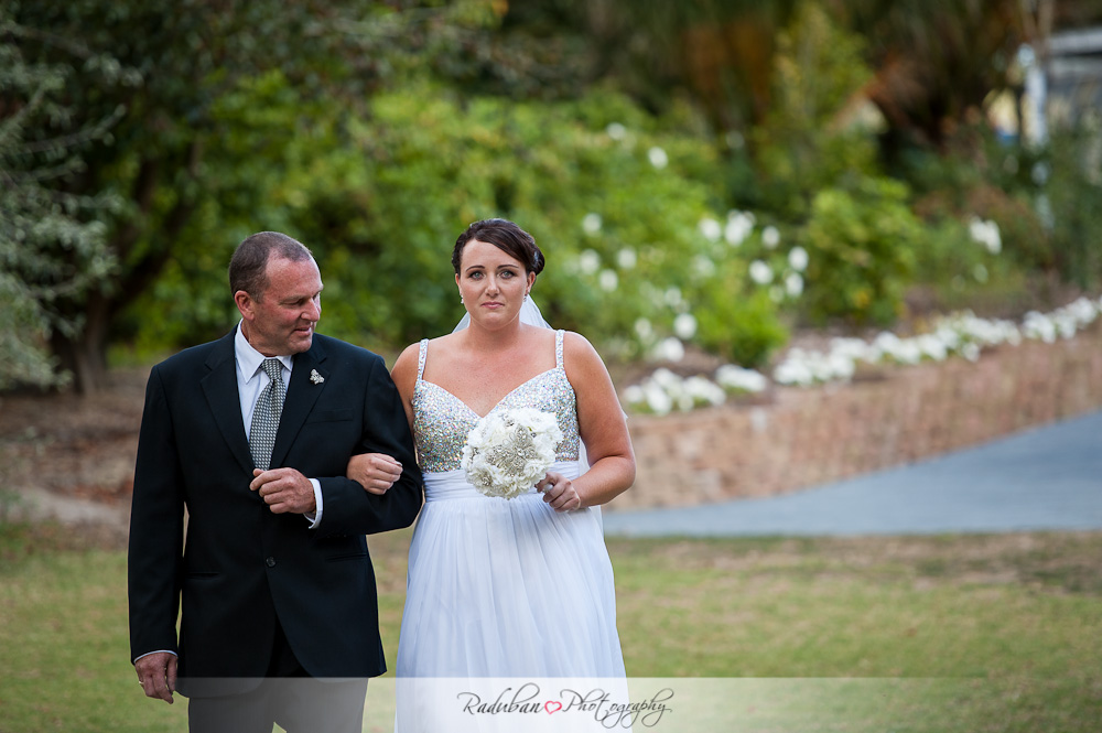 bridget-nathan-brigham-auckland-candid-wedding-photographer-raduban-photography