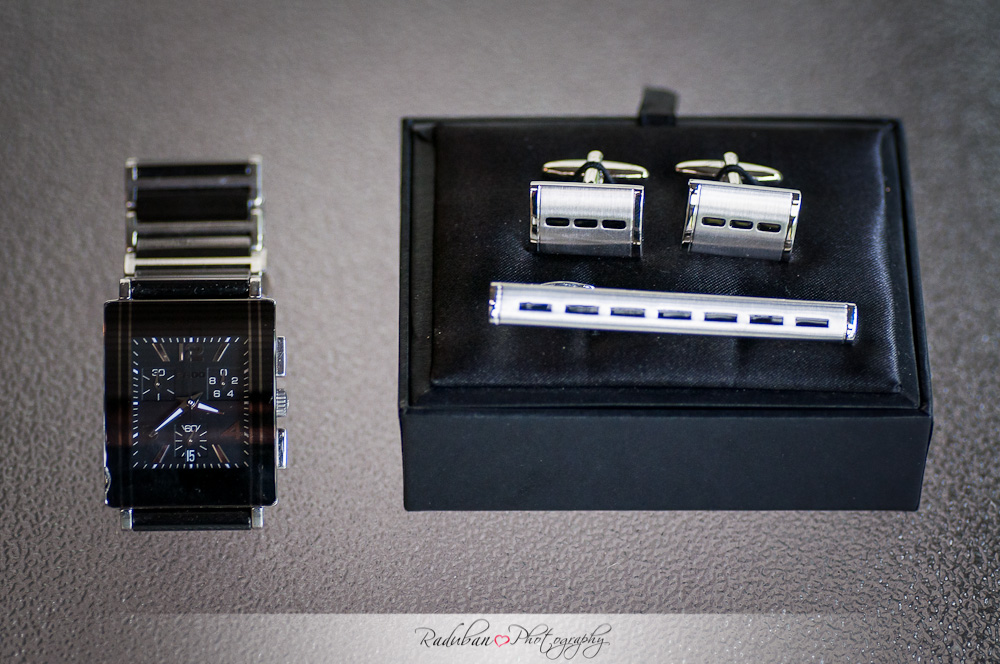 kat-todd-soljans-vineyard-auckland-cheap-candid-wedding-photographer-raduban-photography