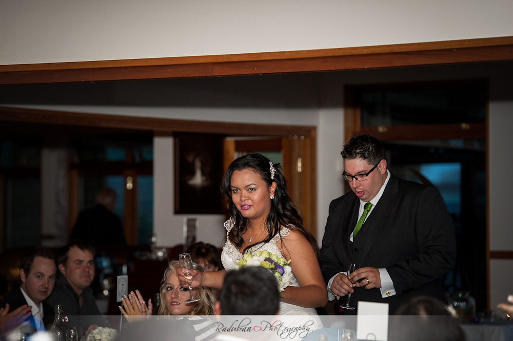 kat-todd-soljans-vineyard-auckland-cheap-candid-wedding-photographer-raduban-photography