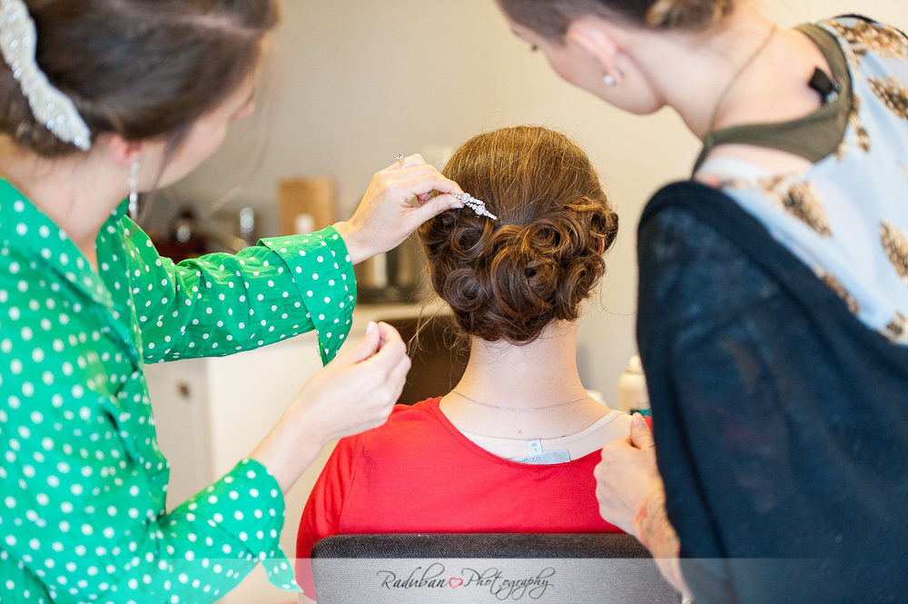 cheap-candid-auckland-wedding-photographer-devonport-beach-raduban-photography