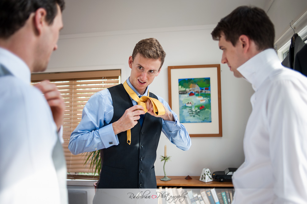 cheap-candid-auckland-wedding-photographer-devonport-beach-raduban-photography