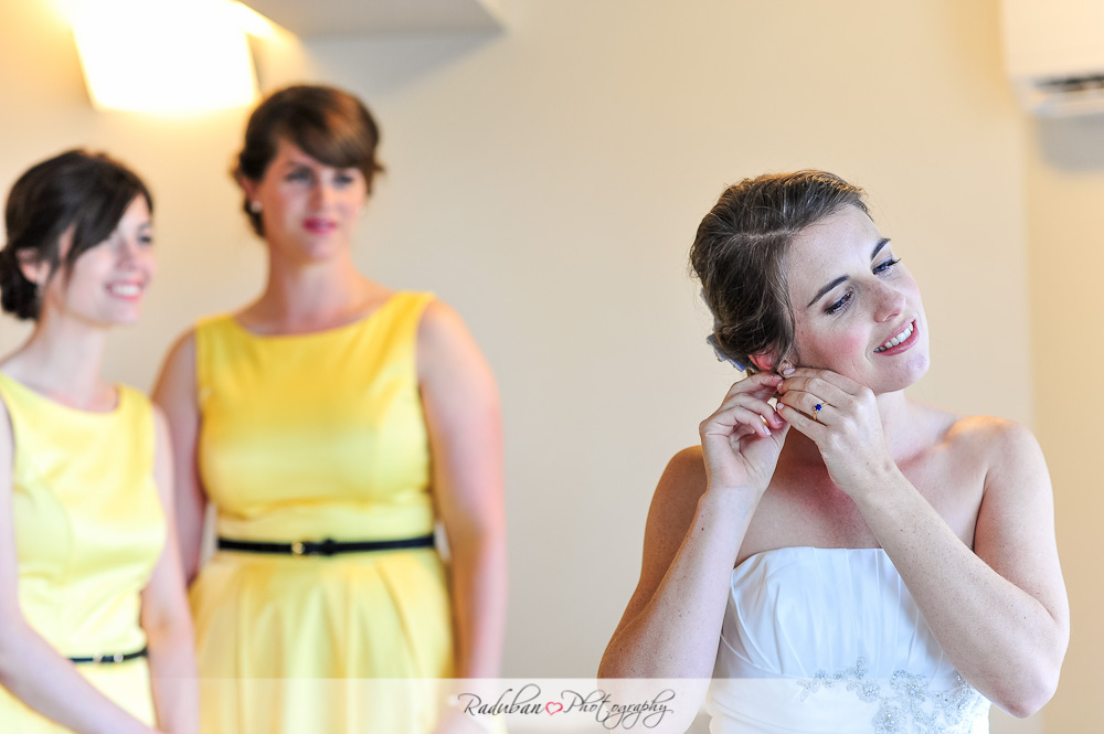 cheap-candid-auckland-wedding-photographer-devonport-beach-raduban-photography
