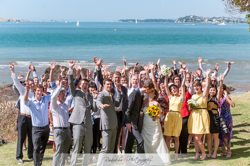 cheap-candid-auckland-wedding-photographer-devonport-beach-raduban-photography