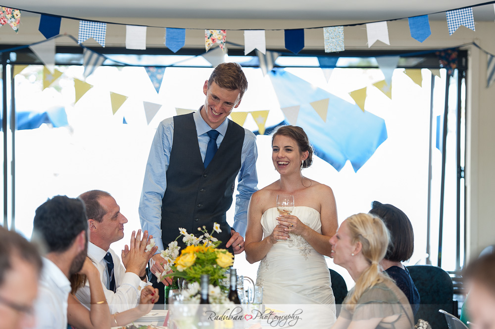 cheap-candid-auckland-wedding-photographer-devonport-beach-raduban-photography