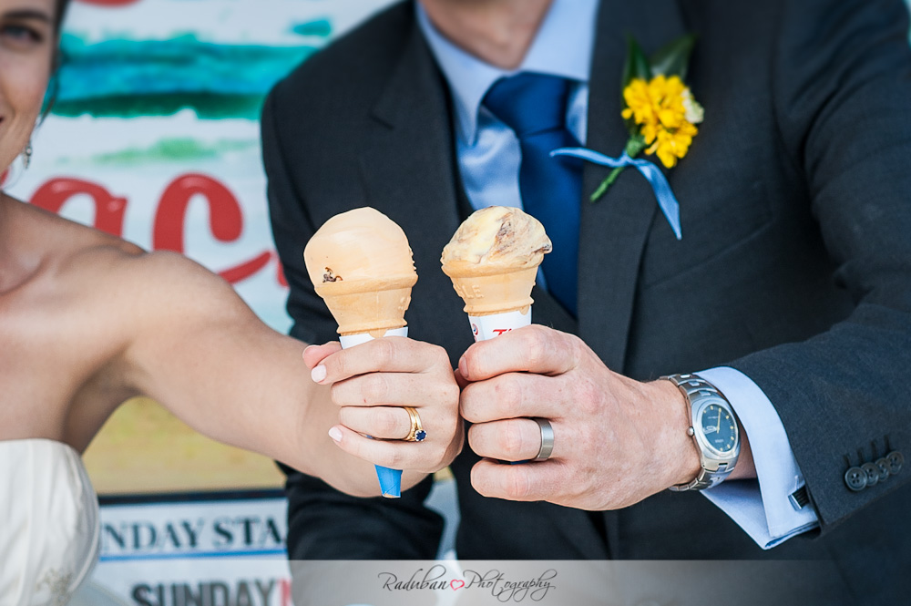 cheap-candid-auckland-wedding-photographer-devonport-beach-raduban-photography