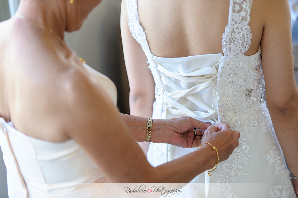 ethel-morgan-wedding-gracehill-vineyard-raduban-photography-cheap-candid-wedding-photographer-auckland