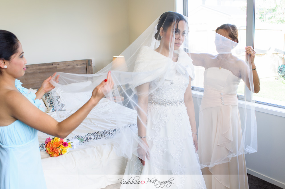 ethel-morgan-wedding-gracehill-vineyard-raduban-photography-cheap-candid-wedding-photographer-auckland