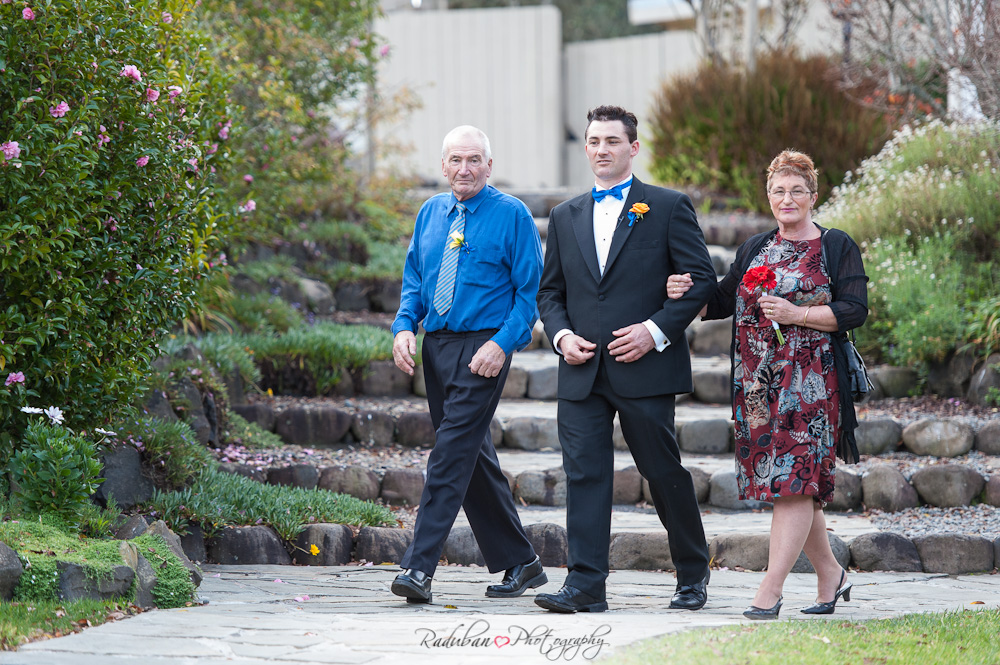 ethel-morgan-wedding-gracehill-vineyard-raduban-photography-cheap-candid-wedding-photographer-auckland