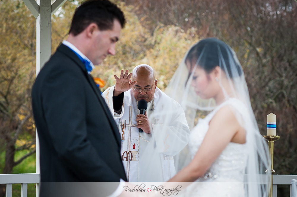 ethel-morgan-wedding-gracehill-vineyard-raduban-photography-cheap-candid-wedding-photographer-auckland