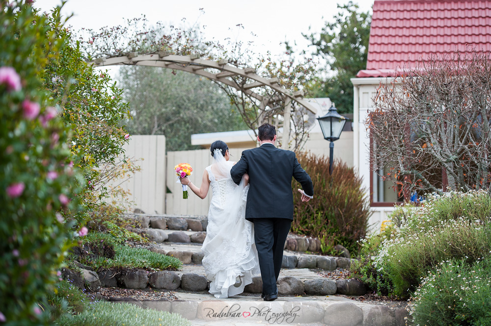 ethel-morgan-wedding-gracehill-vineyard-raduban-photography-cheap-candid-wedding-photographer-auckland