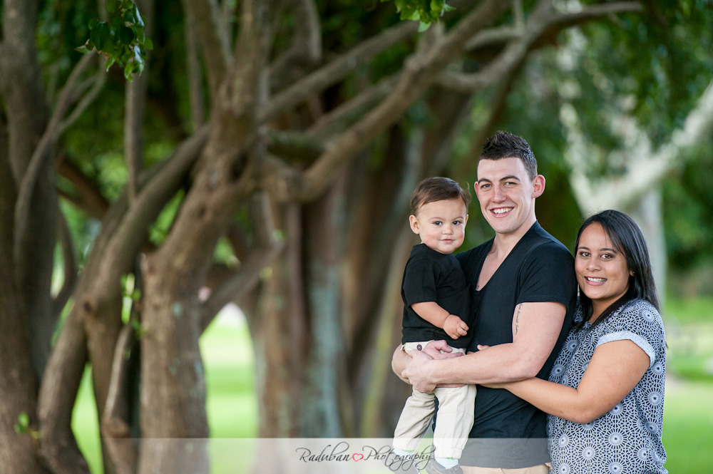 sherrane-kevin-whakatane-engagement-raduban-photography-auckland-cheap-candid-wedding-photographer