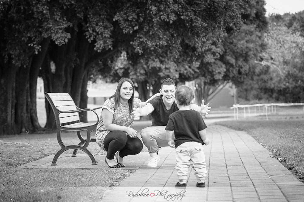 sherrane-kevin-whakatane-engagement-raduban-photography-auckland-cheap-candid-wedding-photographer
