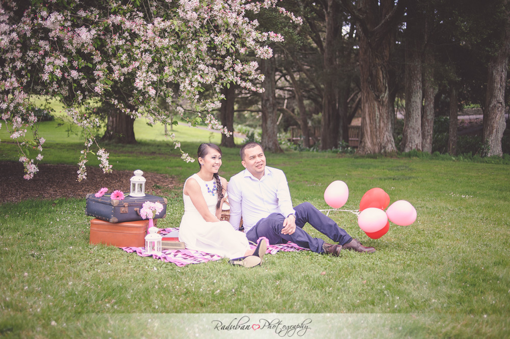 divine-jerome-engagement-auckland-botanic-garden-raduban-photography-candid-wedding-photographer