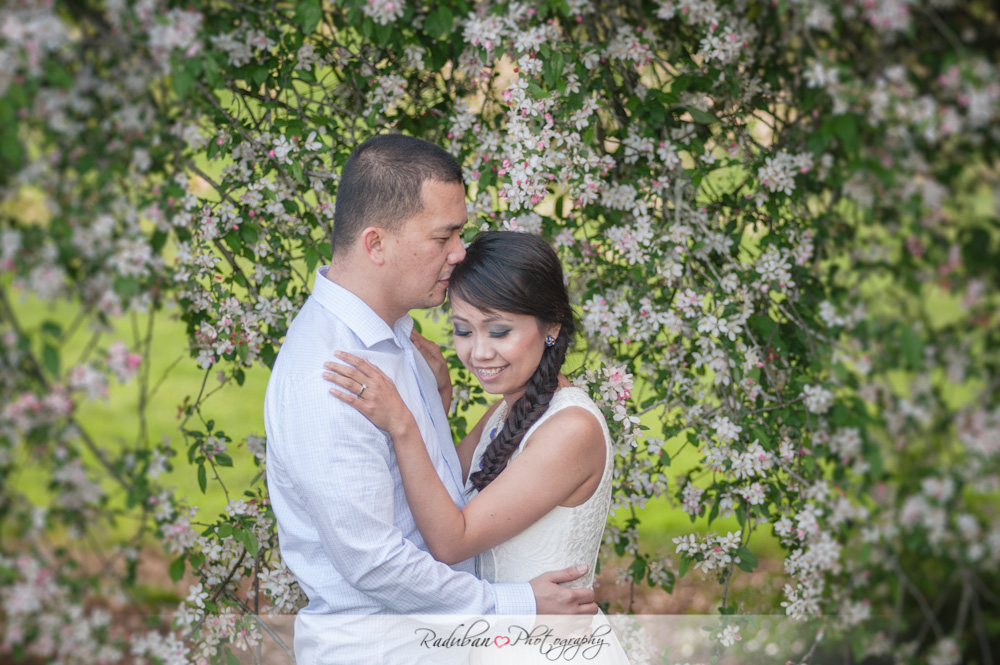 divine-jerome-engagement-auckland-botanic-garden-raduban-photography-candid-wedding-photographer