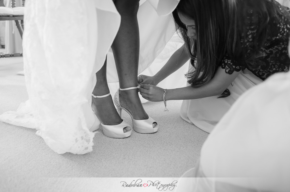 nana-yaa-kwaku-simunovich-olive-estate-auckland-cheap-candid-wedding-photographer-raduban-photography