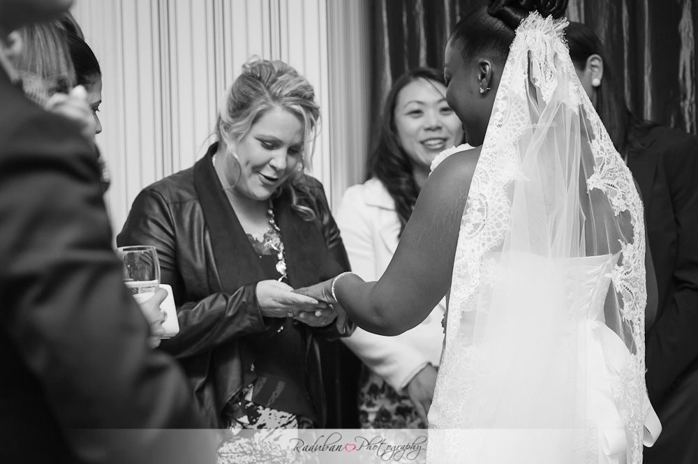 nana-yaa-kwaku-simunovich-olive-estate-auckland-cheap-candid-wedding-photographer-raduban-photography