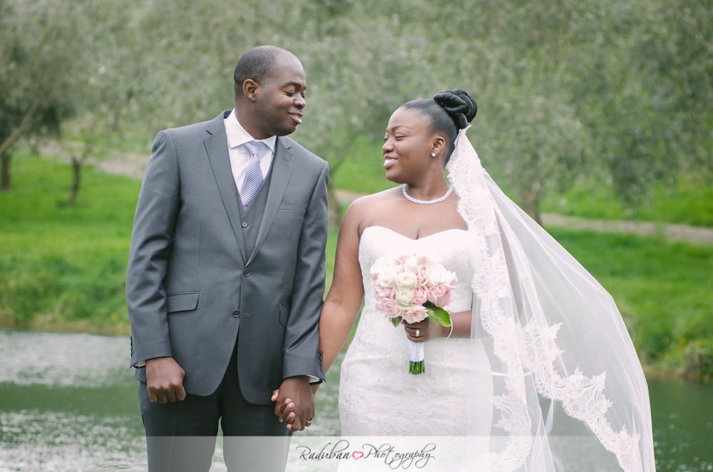 nana-yaa-kwaku-simunovich-olive-estate-auckland-cheap-candid-wedding-photographer-raduban-photography