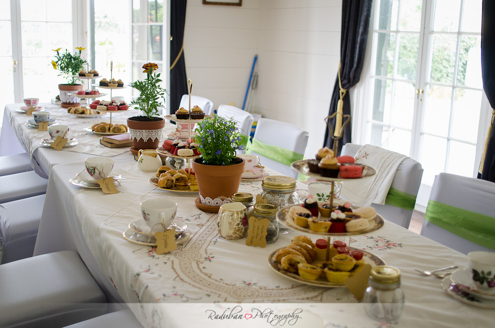 Mhairi-Andrew-Howick-historical-village-wedding-raduban-photography-candid-wedding-photographer-auckland