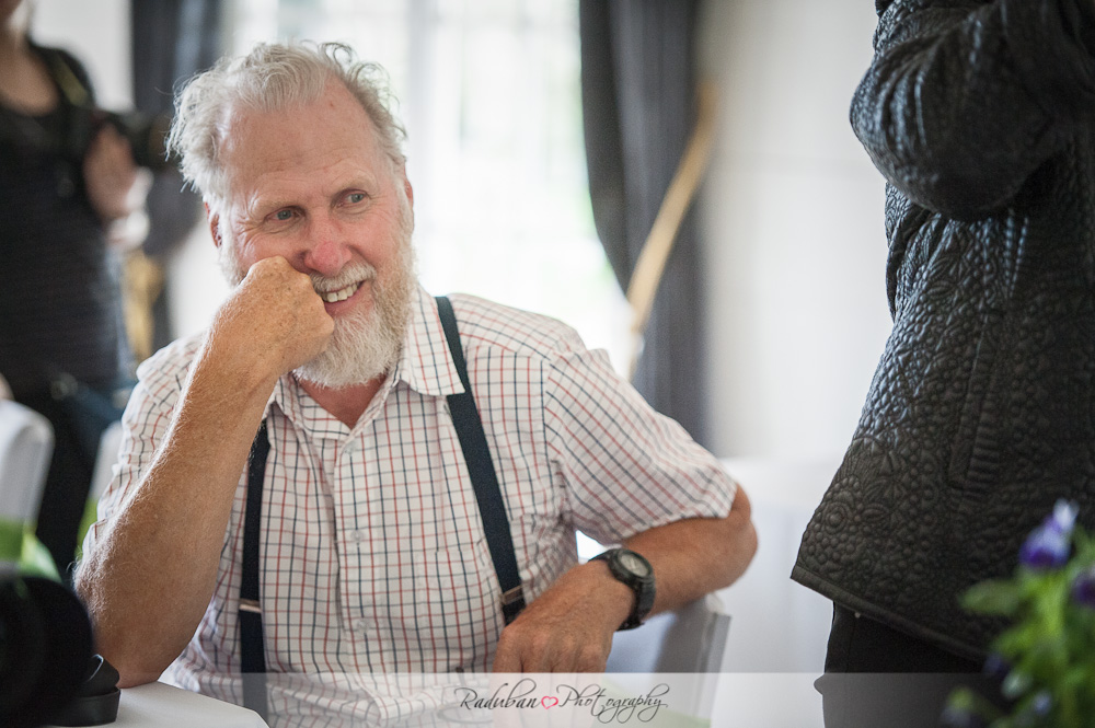 Mhairi-Andrew-Howick-historical-village-wedding-raduban-photography-candid-wedding-photographer-auckland