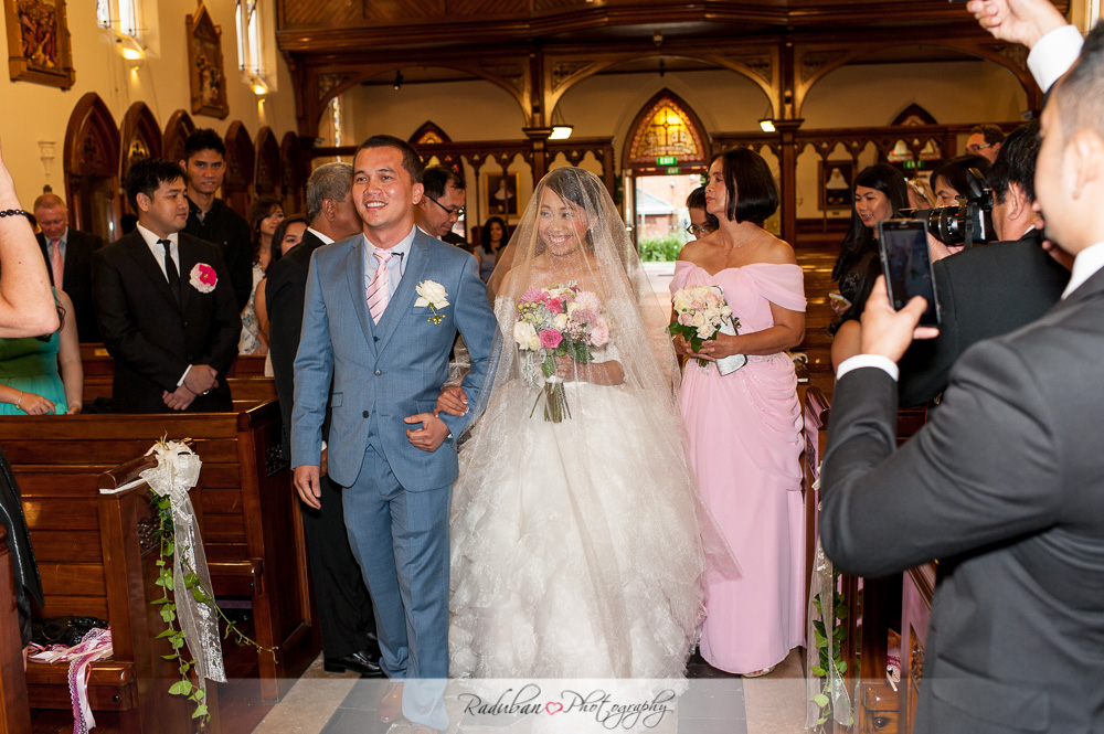 Jerome-DG-st.-patricks-cathedral-wedding-affordable-auckland-wedding-photographer-raduban-photography