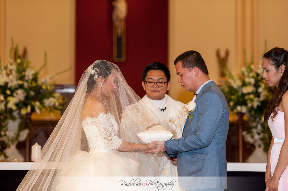 Jerome-DG-st.-patricks-cathedral-wedding-affordable-auckland-wedding-photographer-raduban-photography