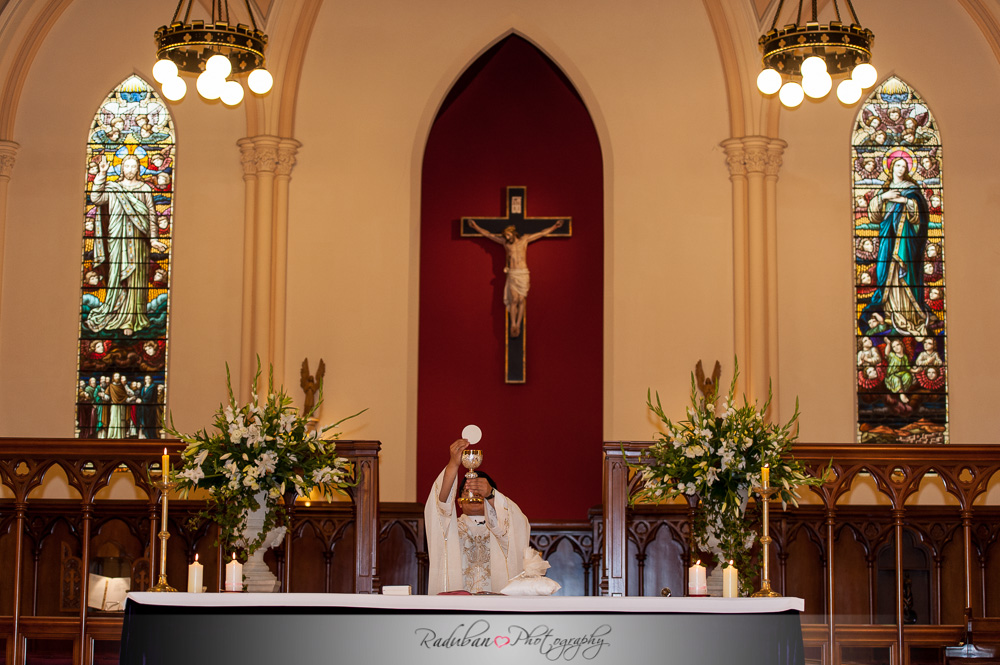 Jerome-DG-st.-patricks-cathedral-wedding-affordable-auckland-wedding-photographer-raduban-photography
