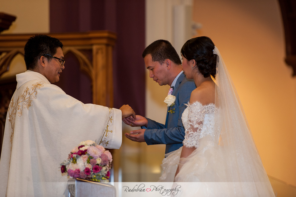 Jerome-DG-st.-patricks-cathedral-wedding-affordable-auckland-wedding-photographer-raduban-photography